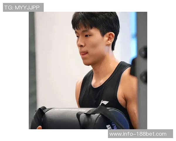 杨瀚森出场时间仅68分钟球迷对其发展期待过高引发热议